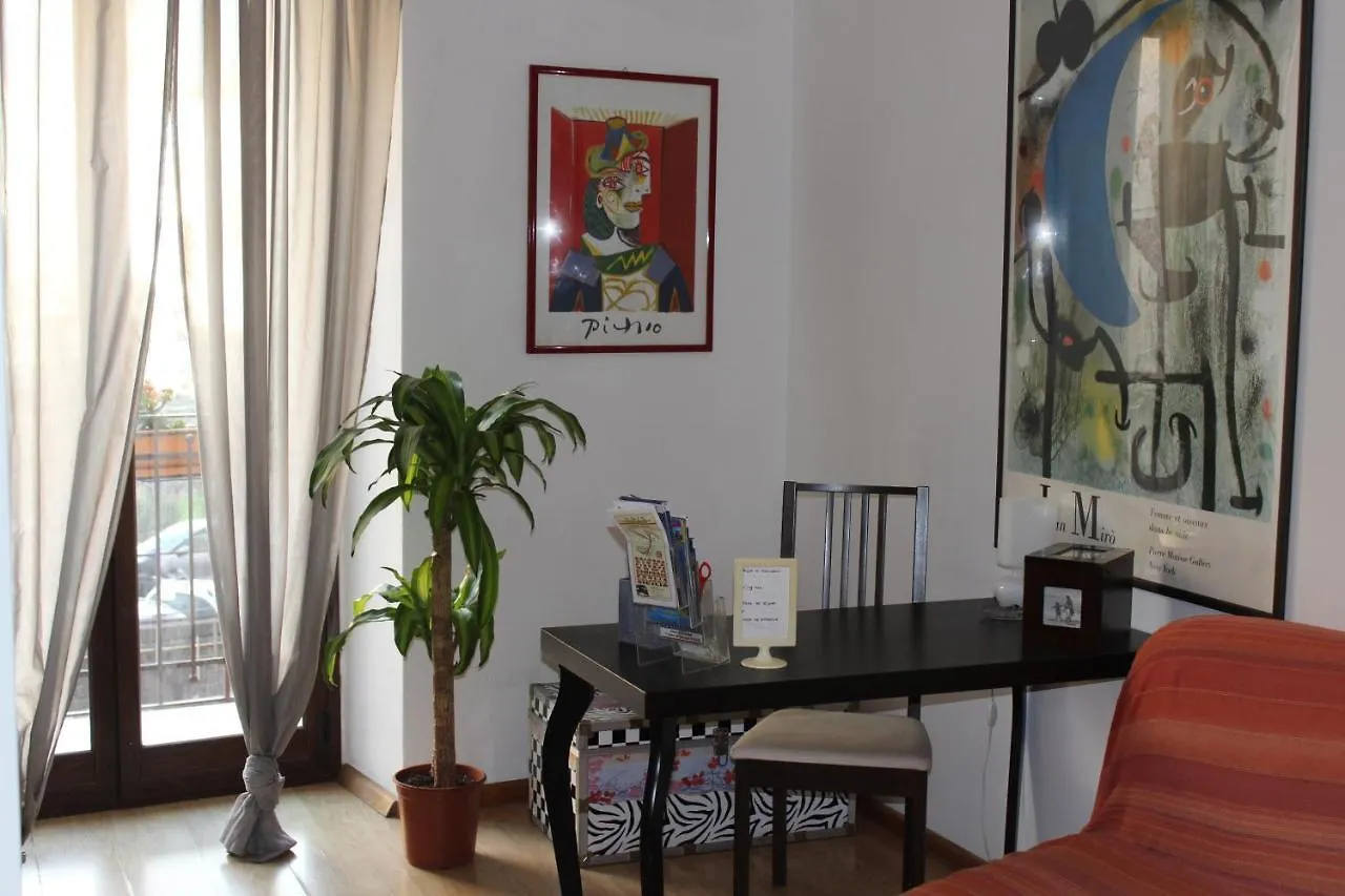 *** Guest house B&B A Casa Di Elena Catania Italy